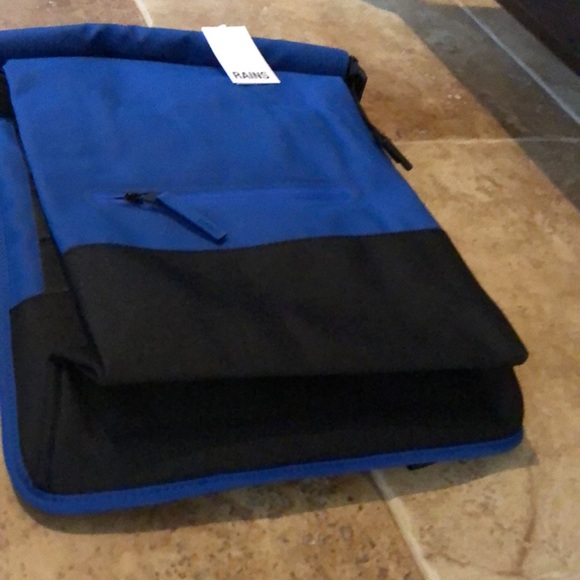 RAINS Roll Top Backpack 🎒 - Picture 9 of 10